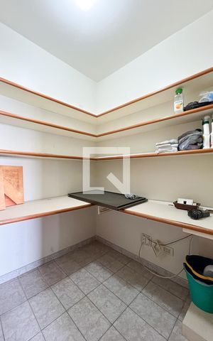 Apartamento para alugar com 160m², 4 quartos e 3 vagasQuarto de Serviço