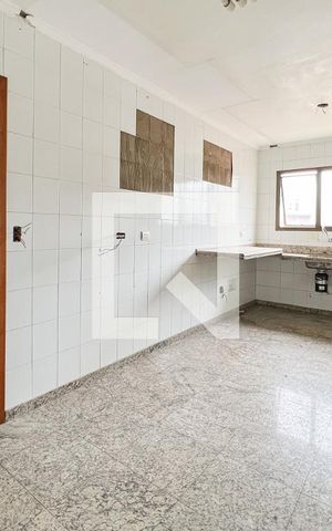 Apartamento para alugar com 160m², 4 quartos e 3 vagasCozinha