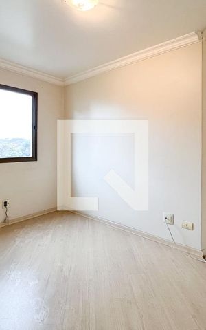 Apartamento para alugar com 160m², 4 quartos e 3 vagasQuarto 2