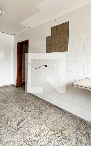 Apartamento para alugar com 160m², 4 quartos e 3 vagasCozinha