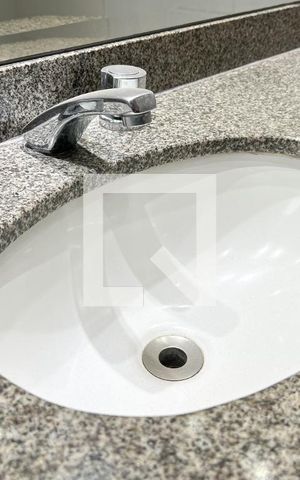 Apartamento para alugar com 160m², 4 quartos e 3 vagasBanheiro do Quarto 4