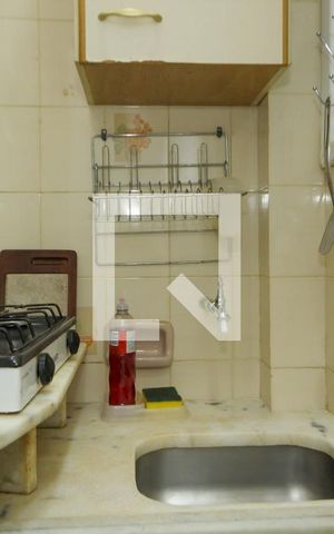 Studio para alugar com 36m², 1 quarto e sem vaga Studio para alugar com 36m², 1 quarto e sem vagaCozinha