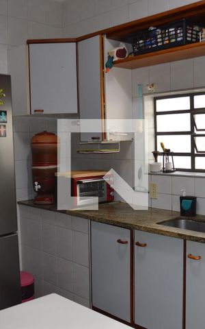 Casa à venda com 258m², 3 quartos e 4 vagasCozinha