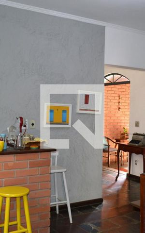 Casa à venda com 258m², 3 quartos e 4 vagasSala 2 