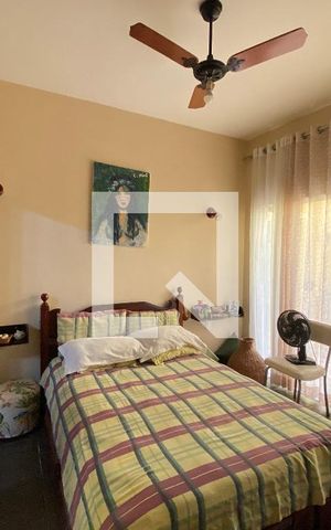 Casa à venda com 1250m², 4 quartos e 2 vagas Casa à venda com 1250m², 4 quartos e 2 vagasQuarto 3