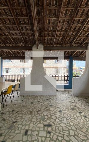 Casa à venda com 1250m², 4 quartos e 2 vagas Casa à venda com 1250m², 4 quartos e 2 vagasTerraço