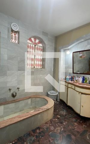 Casa à venda com 1250m², 4 quartos e 2 vagas Casa à venda com 1250m², 4 quartos e 2 vagasBanheiro do Quarto 3