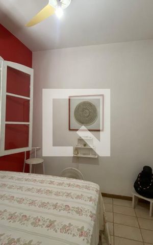 Casa à venda com 1250m², 4 quartos e 2 vagas Casa à venda com 1250m², 4 quartos e 2 vagasQuarto 2