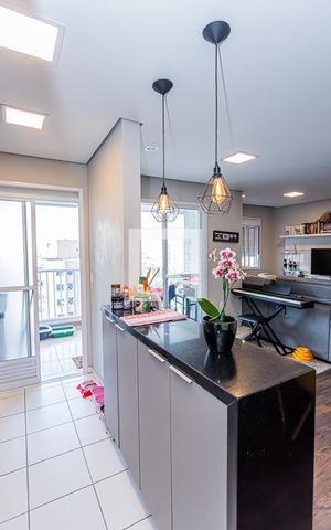 Apartamento à venda com 64m², 3 quartos e 1 vaga Apartamento à venda com 64m², 3 quartos e 1 vagaCozinha
