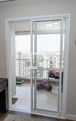 Apartamento à venda com 64m², 3 quartos e 1 vaga Apartamento à venda com 64m², 3 quartos e 1 vagaVaranda da Sala