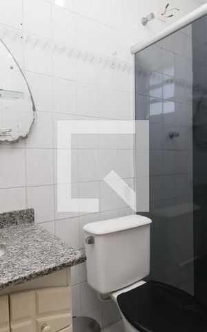 Casa à venda com 104m², 3 quartos e 2 vagasBanheiro da Suíte