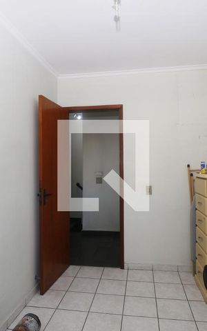Casa à venda com 104m², 3 quartos e 2 vagasQuarto 3