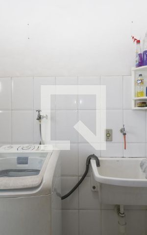 Casa à venda com 104m², 3 quartos e 2 vagasÁrea de Serviço