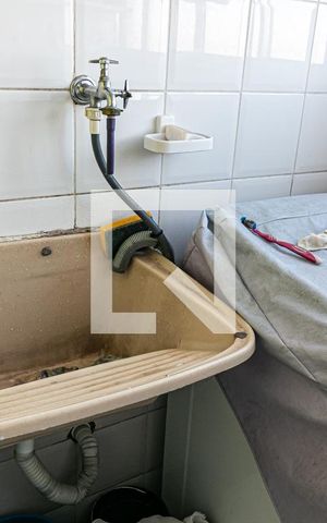 Apartamento à venda com 54m², 2 quartos e 1 vaga Apartamento à venda com 54m², 2 quartos e 1 vagaÁrea de Serviço