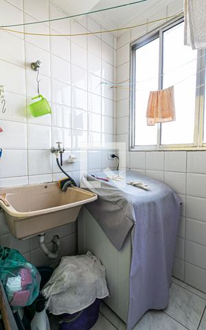 Apartamento à venda com 54m², 2 quartos e 1 vaga Apartamento à venda com 54m², 2 quartos e 1 vagaÁrea de Serviço