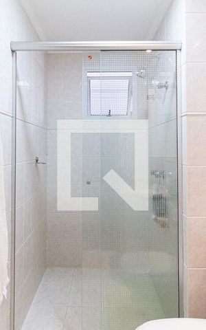 Apartamento para alugar com 82m², 2 quartos e 2 vagas Apartamento para alugar com 82m², 2 quartos e 2 vagasBanheiro