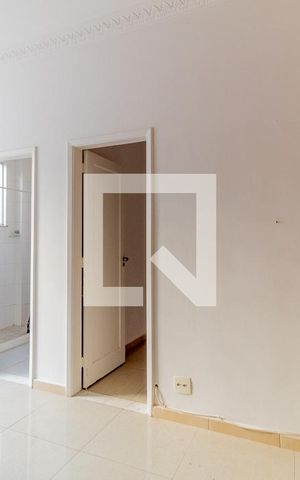 Apartamento à venda com 42m², 1 quarto e sem vaga Apartamento à venda com 42m², 1 quarto e sem vagaSala