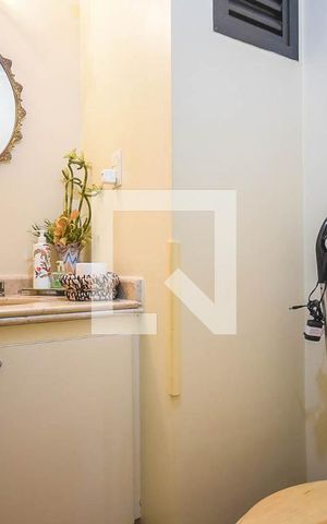 Apartamento à venda com 110m², 3 quartos e 2 vagas Apartamento à venda com 110m², 3 quartos e 2 vagasLavabo