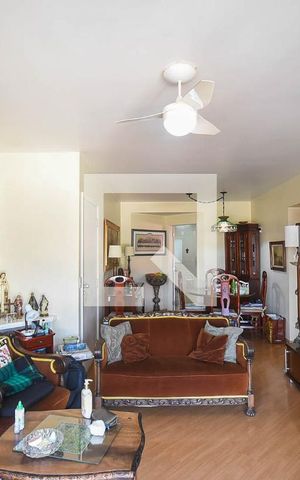 Apartamento à venda com 110m², 3 quartos e 2 vagas Apartamento à venda com 110m², 3 quartos e 2 vagasSala