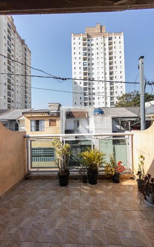 Casa à venda com 80m², 2 quartos e sem vagaTerraço
