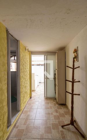 Casa à venda com 80m², 2 quartos e sem vagaSuite
