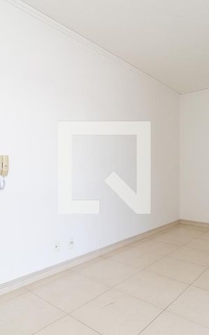 Apartamento para alugar com 69m², 2 quartos e 2 vagasSala