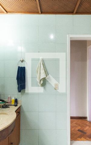 Apartamento à venda com 89m², 2 quartos e sem vagaBanheiro