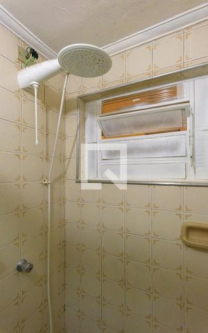 Casa à venda com 250m², 4 quartos e 2 vagasBanheiro da Suíte 1