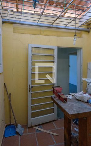 Casa à venda com 250m², 4 quartos e 2 vagasÁrea de Luz 