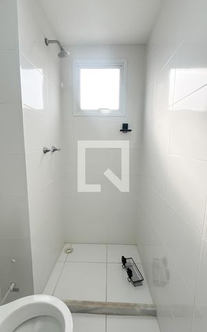 Apartamento à venda com 49m², 1 quarto e 1 vaga Apartamento à venda com 49m², 1 quarto e 1 vagaBanheiro da Suíte
