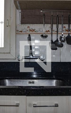 Casa à venda com 120m², 3 quartos e 4 vagas Casa à venda com 120m², 3 quartos e 4 vagasCozinha - Torneira