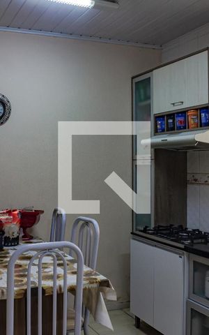 Casa à venda com 120m², 3 quartos e 4 vagas Casa à venda com 120m², 3 quartos e 4 vagasCozinha