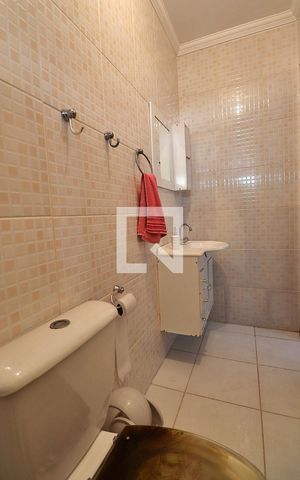 Casa à venda com 196m², 3 quartos e 5 vagasCômodo extra - Garagem
