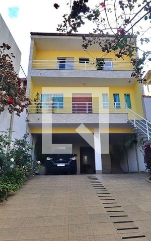 Casa à venda com 196m², 3 quartos e 5 vagasGaragem