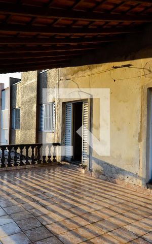 Casa à venda com 350m², 3 quartos e 3 vagasVaranda dos Quarto 2 e 3 