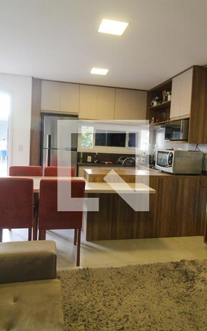 Casa de condomínio à venda com 110m², 3 quartos e 3 vagas Casa de condomínio à venda com 110m², 3 quartos e 3 vagasSala de Estar