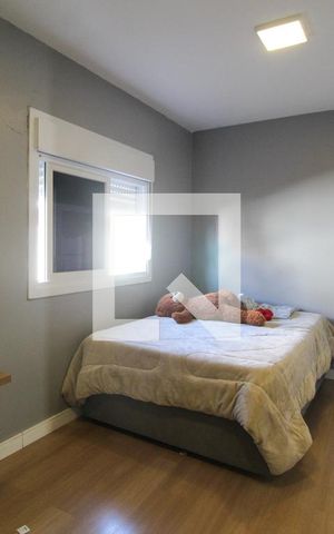 Casa de condomínio à venda com 110m², 3 quartos e 3 vagas Casa de condomínio à venda com 110m², 3 quartos e 3 vagasQuarto 1