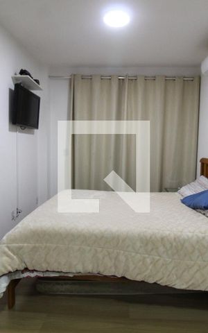 Casa de condomínio à venda com 110m², 3 quartos e 3 vagas Casa de condomínio à venda com 110m², 3 quartos e 3 vagasQuarto Suíte