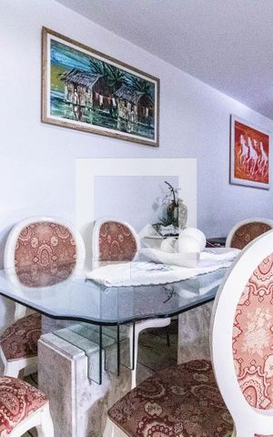 Casa à venda com 181m², 2 quartos e sem vaga Casa à venda com 181m², 2 quartos e sem vagaSala de Jantar