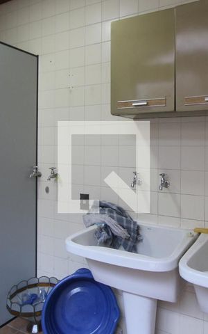 Casa para alugar com 341m², 4 quartos e 4 vagasÁrea de Serviço