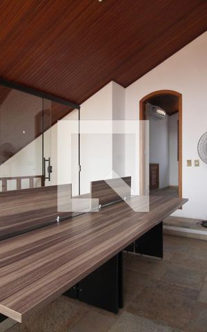 Casa para alugar com 341m², 4 quartos e 4 vagasSala de Jogos