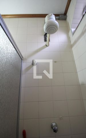 Casa para alugar com 341m², 4 quartos e 4 vagasBanheiro de Serviço
