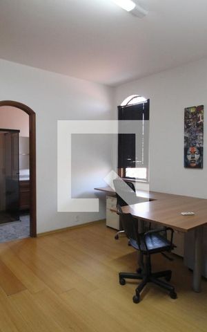 Casa para alugar com 341m², 4 quartos e 4 vagasSuíte 1