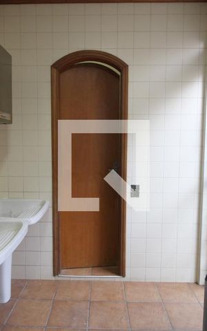 Casa para alugar com 341m², 4 quartos e 4 vagasÁrea de Serviço
