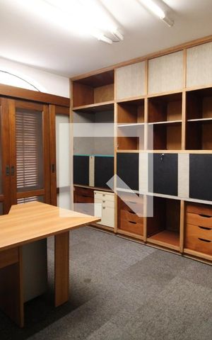 Casa para alugar com 341m², 4 quartos e 4 vagasSuíte 3