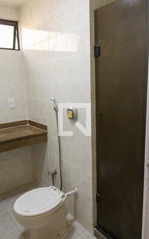 Apartamento para alugar com 80m², 3 quartos e 1 vagaBanheiro 2