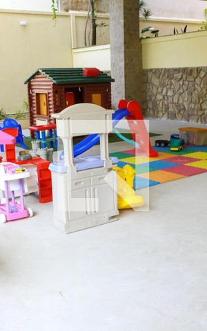 Apartamento para alugar com 80m², 3 quartos e 1 vagaÁrea Comum - Playground