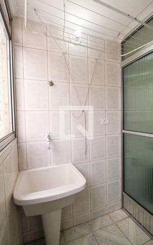 Apartamento à venda com 55m², 2 quartos e 1 vaga Apartamento à venda com 55m², 2 quartos e 1 vagaÁrea de Serviço