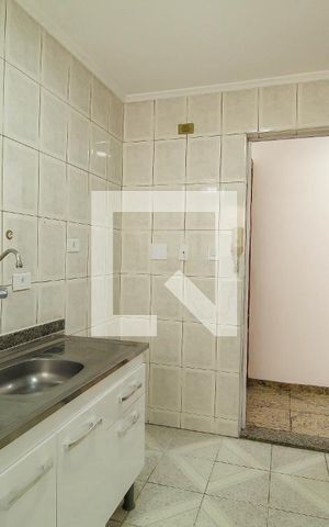 Apartamento à venda com 55m², 2 quartos e 1 vaga Apartamento à venda com 55m², 2 quartos e 1 vagaCozinha