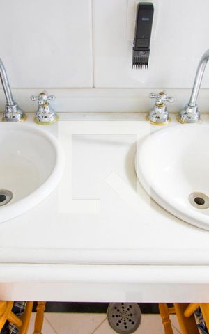 Apartamento à venda com 136m², 4 quartos e 3 vagas Apartamento à venda com 136m², 4 quartos e 3 vagasBanheiro do quarto 1